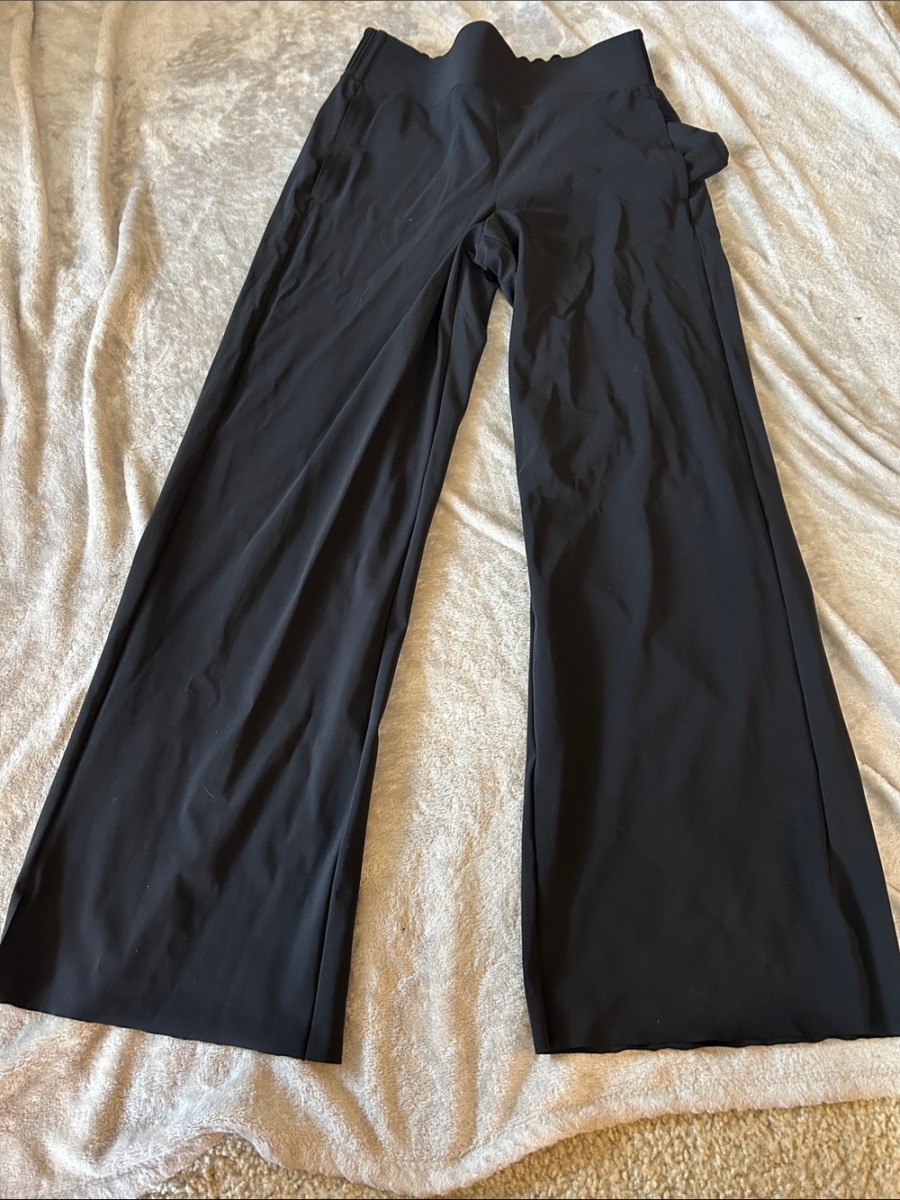 Athleta cosmic wide leg pant - Picture 1 of 7
